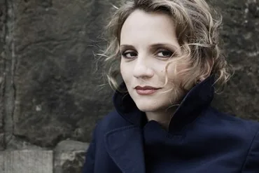 IRIS STEFANIE MAIER